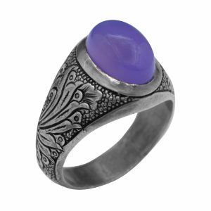 انگشتر عقیق یاسی یمنی مردانه نقره دست ساز طرح قلمزنی کد{10947}