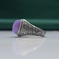 انگشتر عقیق یاسی یمنی مردانه نقره دست ساز طرح قلمزنی کد{10947}