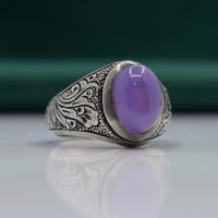 انگشتر عقیق یاسی یمنی مردانه نقره دست ساز طرح قلمزنی کد{10947}