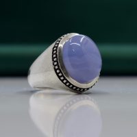 انگشتر فاخر عقیق کبود یمنی مردانه نقره دست ساز طرح فیلی ساده