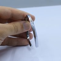 بنگل مردانه یا زنانه ساده طرح پیچ نقره ای جنس کروم کد{101044}
